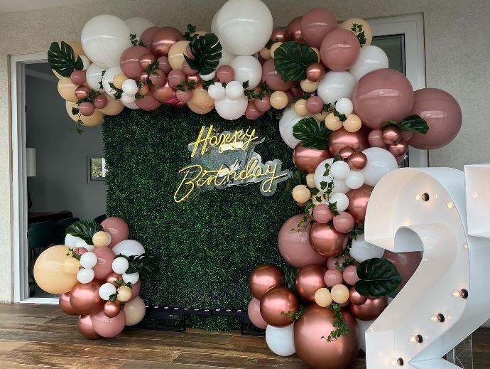 Balloon Garlands
